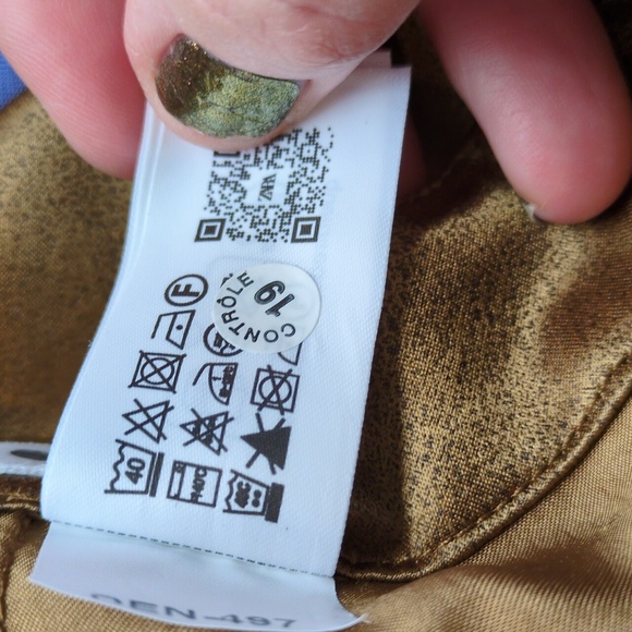 Zara Asymmetric Flowy Skirt In Golden Satin Size L - Picture 11 of 11